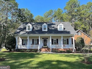 135 Southlake Dr, Moultrie, GA 31768