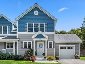 12 Ocean Pines Dr Unit F, Sagamore Beach, MA 02562