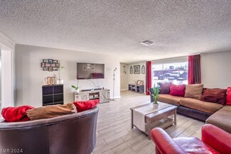 1909 Gifford St, North Las Vegas, NV 89030