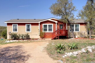 139 Brianna Cir, Johnson City, TX 78636