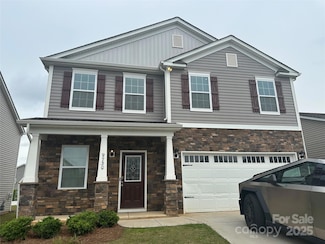 9730 Tea Garden Dr, Gastonia, NC 28056