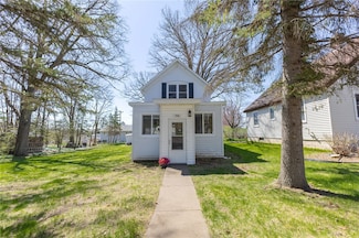 336 E 4th Ave, Stanley, WI 54768