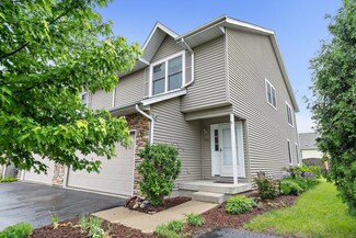1126 Rose Dr, Sycamore, IL 60178