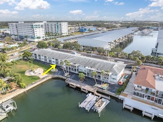 3717 46th Ave S Unit 6, Saint Petersburg, FL 33711