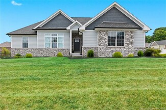8459 Aberdeen Ln, Charlestown, IN 47111