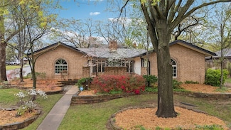7805 S College Place, Tulsa, OK 74136