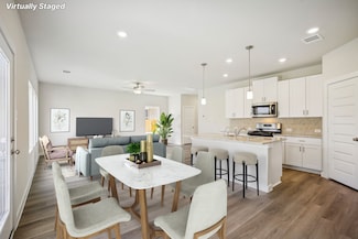 16985 Juniper Blossom Bend, Conroe, TX 77302