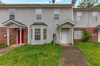 8541 Westchester Dr, Douglasville, GA 30134