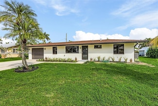 11390 Heidi Lee Ln, Fort Myers, FL 33908