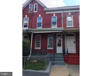 9 Tyler St, Trenton, NJ 08609