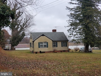 527 Old Meetze Rd, Warrenton, VA 20186