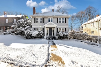 312 Lagrange St, West Roxbury, MA 02132