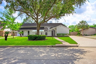 18330 Cape Bahamas Ln, Houston, TX 77058