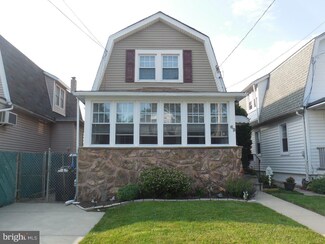 62 Crescent Ave, Penndel, PA 19047