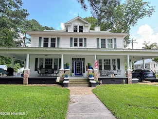 124 W Main St, Woodland, NC 27897