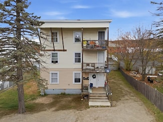 618 Prescott St, Manchester, NH 03103