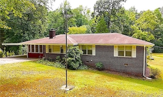 412 Camp Cir, Dallas, GA 30132