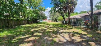 1704 E Wood St, Tampa, FL 33604