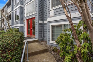 23410 18th Ave S Unit D302, Des Moines, WA 98198
