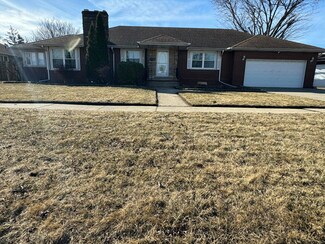 2918 173rd St, Hammond, IN 46323