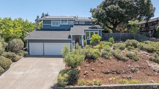 1018 Oakmont Ct, Napa, CA 94559