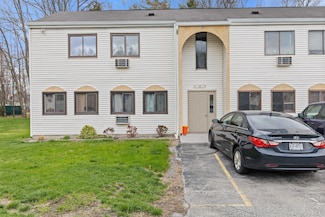 1 Carnaby St Unit C, Wappingers Falls, NY 12590