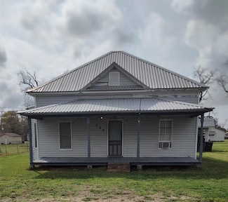 409 Arthur Ave, Lake Arthur, LA 70549