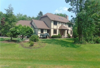 38555 Rogers Rd, Willoughby Hills, OH 44094