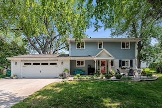 2068 Thorndale Ave, New Brighton, MN 55112