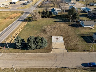 100 Sherman Ave, Ackley, IA 50601