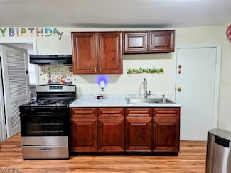 78 William St, Orange, NJ 07050