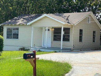 401 Tenery St, Gladewater, TX 75647