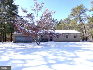 239 Fenimore Dr, Williamstown, NJ 08094