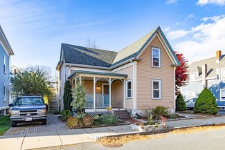 11 Ocean St, Beverly, MA 01915