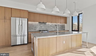 10511 Strathmore Hall St Unit 3B-3B-PH13, North Bethesda, MD 20852