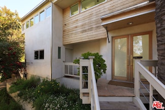 14622 Valley Vista Blvd, Sherman Oaks, CA 91403