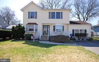 61 Florence Ave, Colonia, NJ 07067