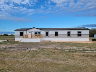 387 Duvall St, Bonham, TX 75418