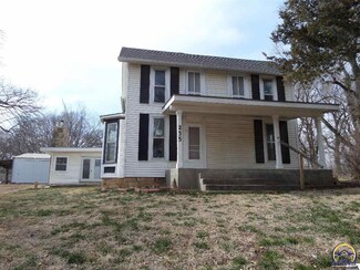235 Halderman St, Lecompton, KS 66050