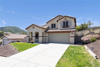 29435 Falling Leaf Dr, Lake Elsinore, CA 92530