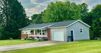 4999 Paragon Dr SE, New Lexington, OH 43764