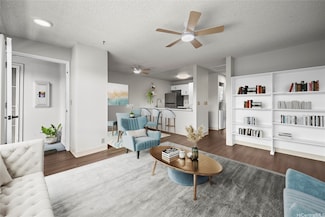 46-263 Kahuhipa St Unit B303, Kaneohe, HI 96744