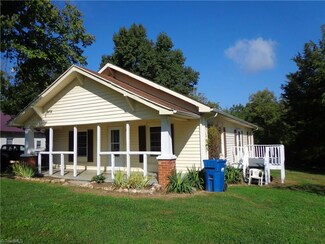 189 Pittsboro St, Staley, NC 27355