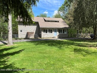 7631 Lansing Ave, Jackson, MI 49201