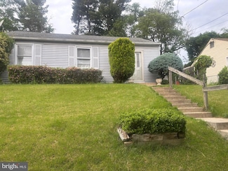 708 Crabb Ave, Rockville, MD 20850
