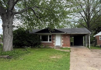 106 Florwood Ct, Saint Louis, MO 63135