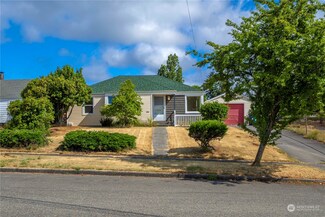 820 SW 137th St, Burien, WA 98166
