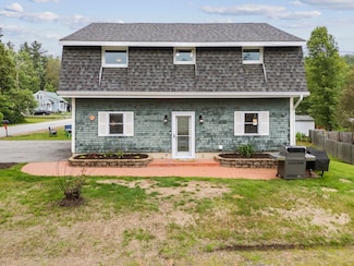 183 Summer St, Newport, NH 03773