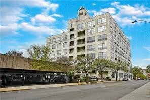 5850 Centre Ave Unit 415, Pittsburgh, PA 15206