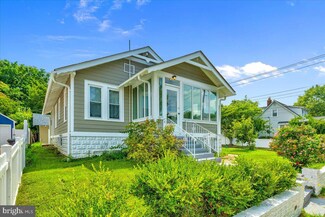 1038 19th St S, Arlington, VA 22202